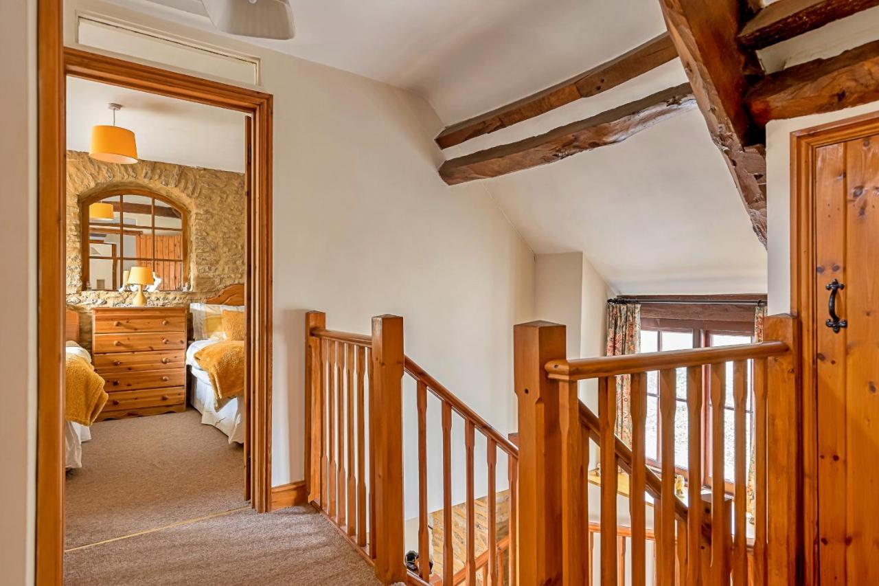 Finest Retreats - Fives Court Cottage North Cheriton Eksteriør billede