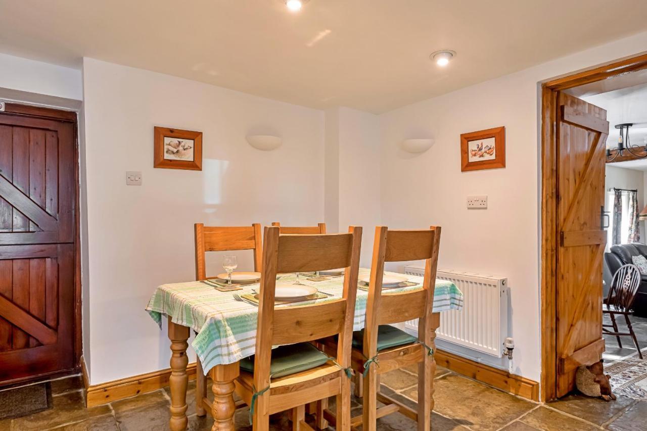 Finest Retreats - Fives Court Cottage North Cheriton Eksteriør billede