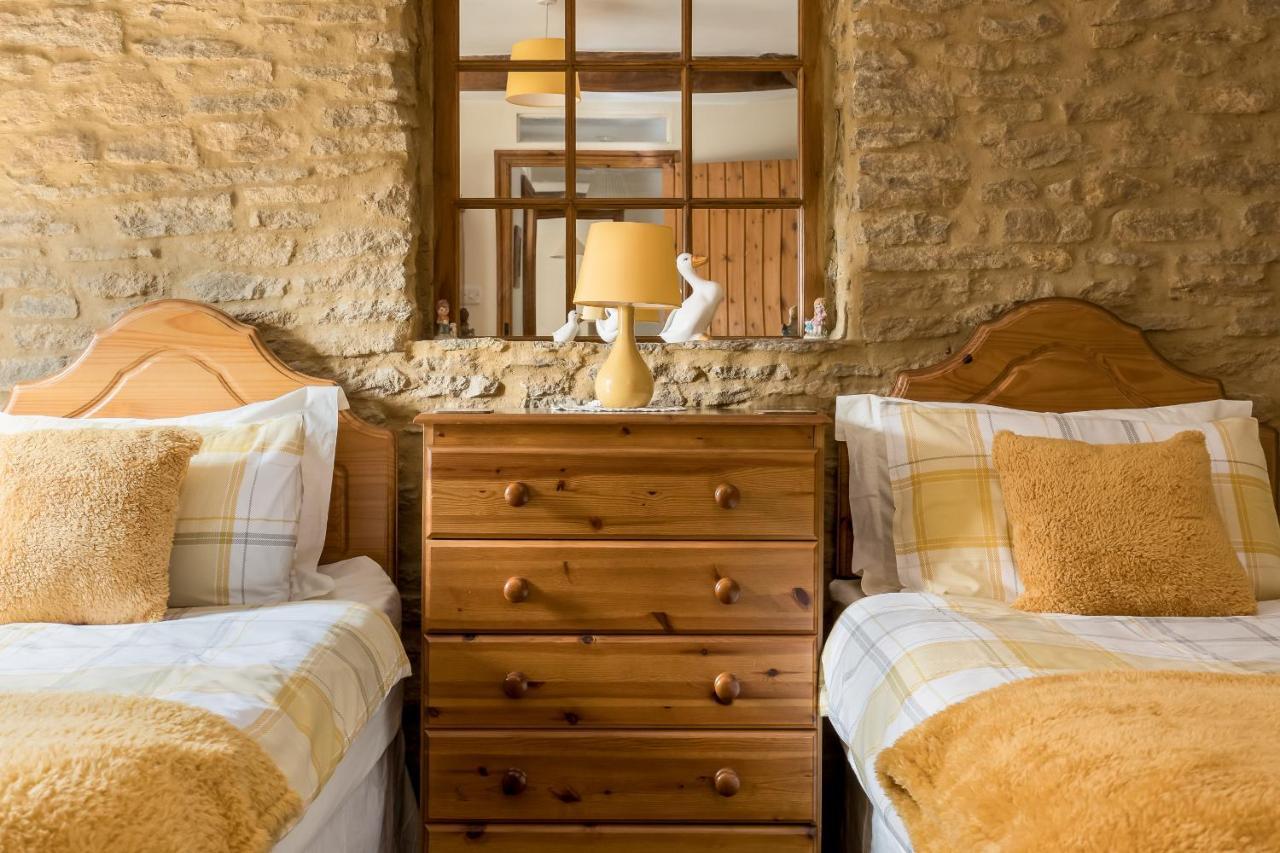 Finest Retreats - Fives Court Cottage North Cheriton Eksteriør billede
